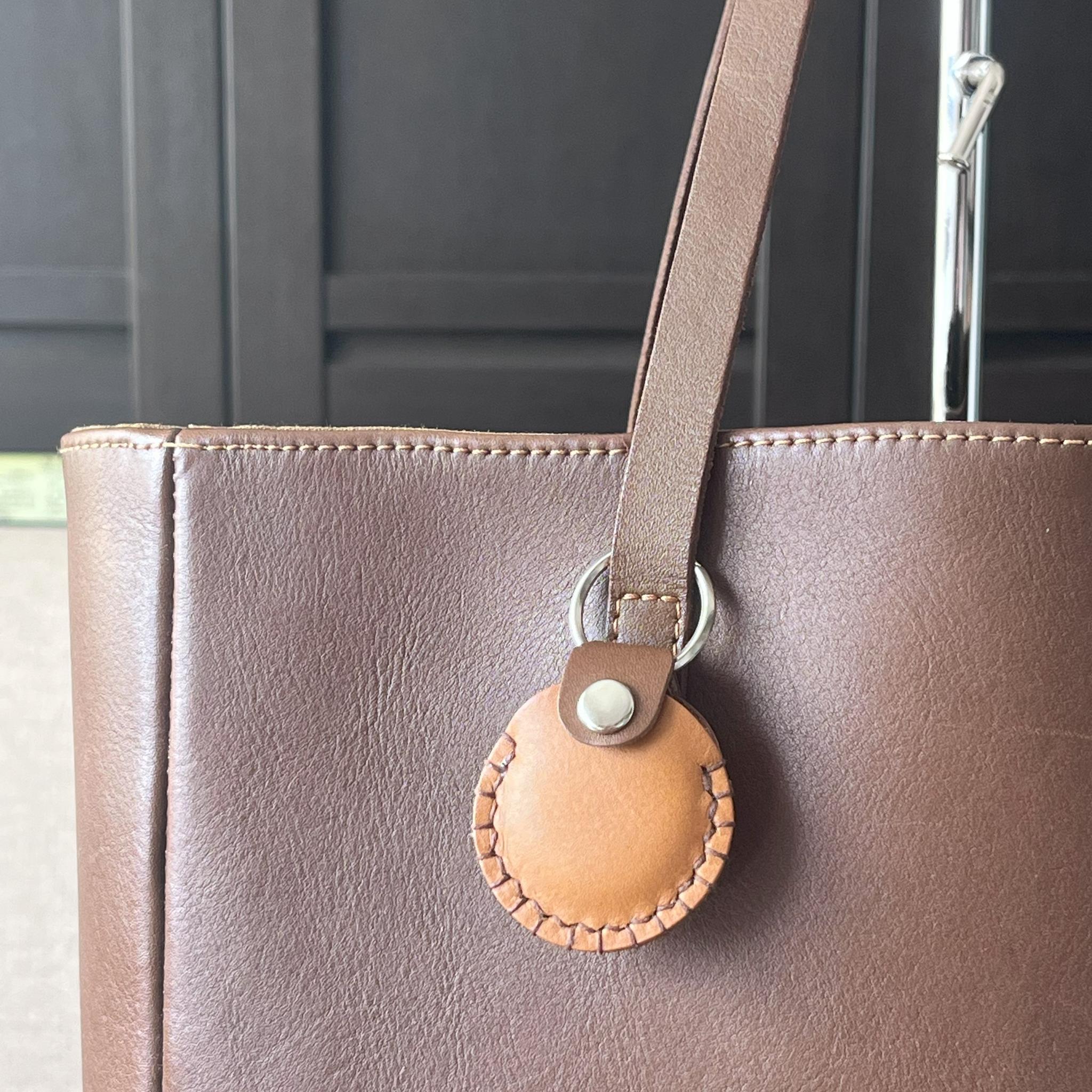 エアタグや硬貨が入る、革や糸の色をカスタマイズできるコインケース！　　【受注制作】 | 7枚目